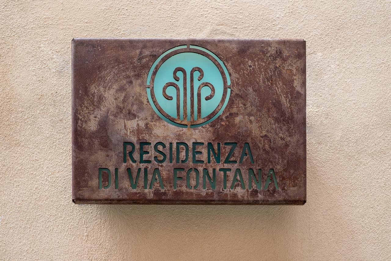 B&B Residenza Di Via Fontana 卢卡 外观 照片